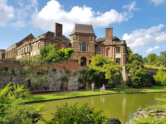 Eltham Palace and Gardens